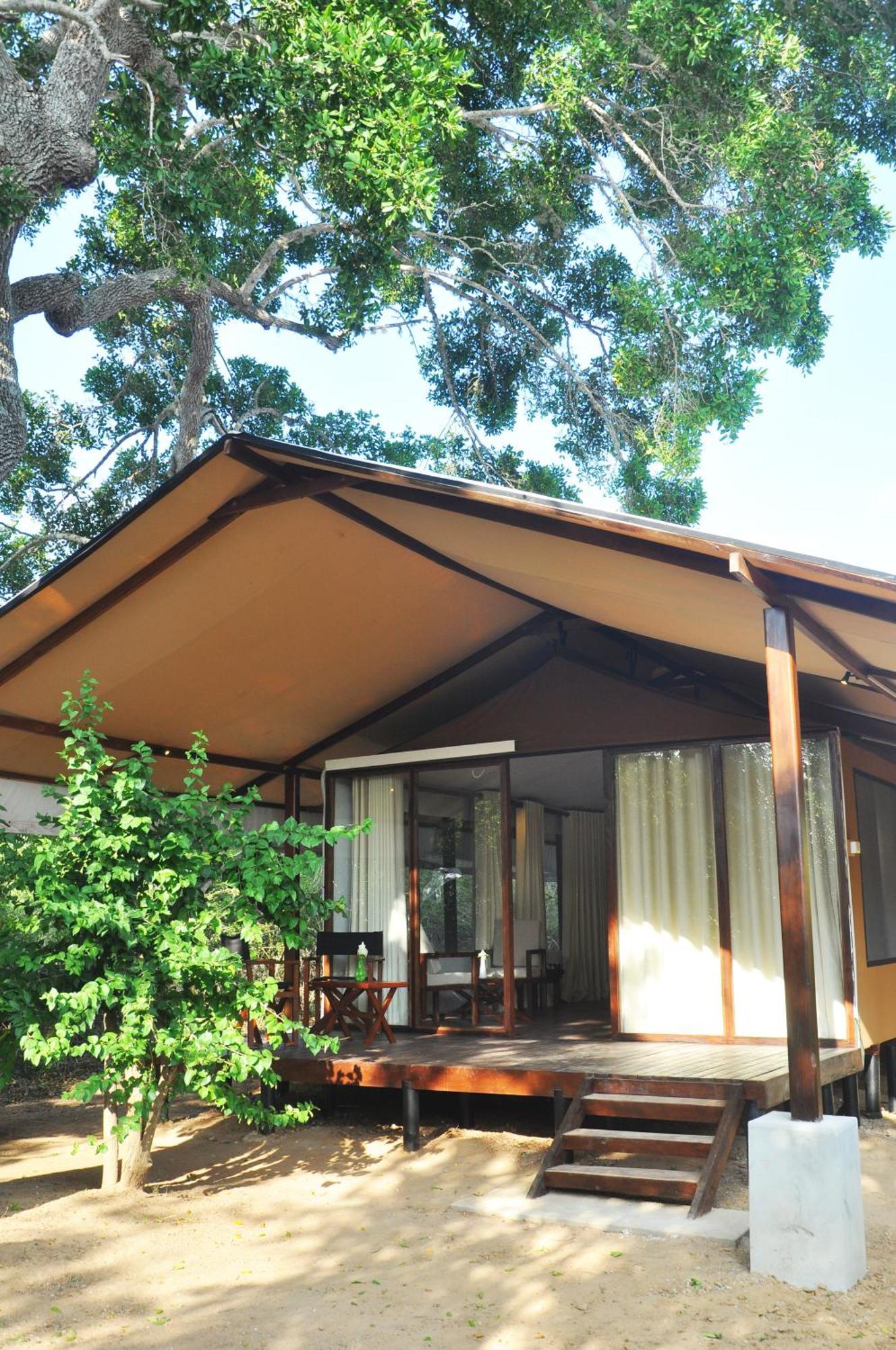 Hotel Wild Trails Yala By Suri Extérieur photo