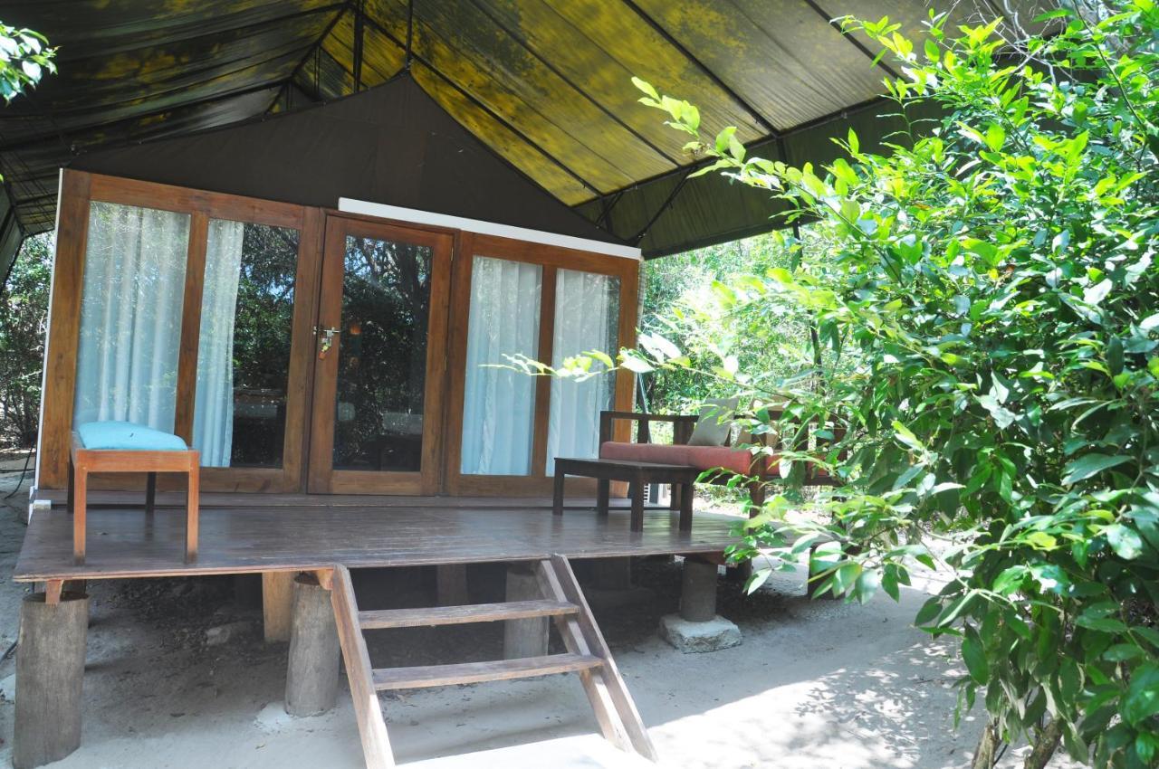 Hotel Wild Trails Yala By Suri Extérieur photo
