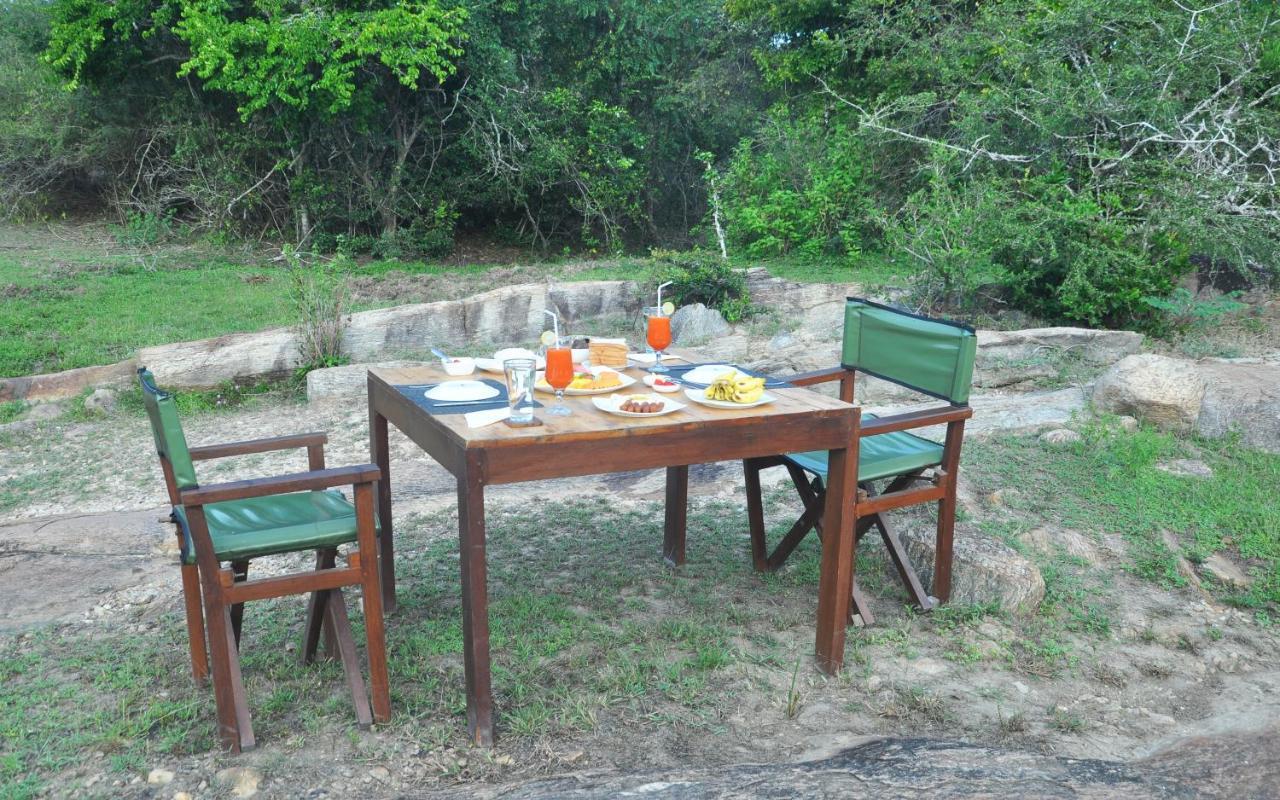 Hotel Wild Trails Yala By Suri Extérieur photo